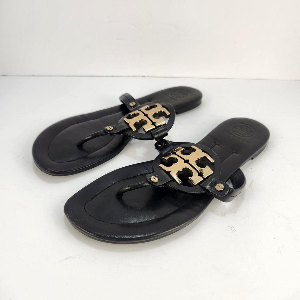 Tory Burch Miller Metal Logo Black Leather Thong Sandals Women's Size 9M Gold